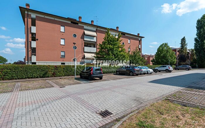 Appartamento trilocale in vendita in Via Carlo Galeotti, Reggio Emilia