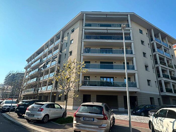 Appartamento bilocale in affitto in Via Monti Sabini, Vigentino Fatima, Milano