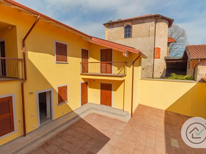 Case in Vendita e in Affitto - 3