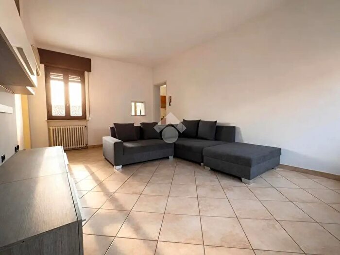 Appartamento bilocale in vendita in Via Leopoldo Chiodini, Romentino