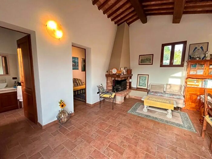 Appartamento con 5 locali in vendita in Castagneto Carducci