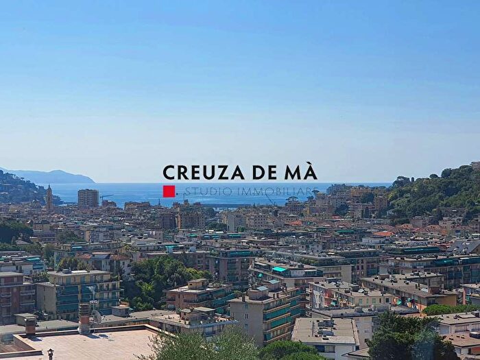 Casa con 5 locali in vendita in Via del Castellino, Rapallo