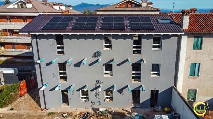 Appartamento quadrilocale in vendita in Via del Maglio, Udine