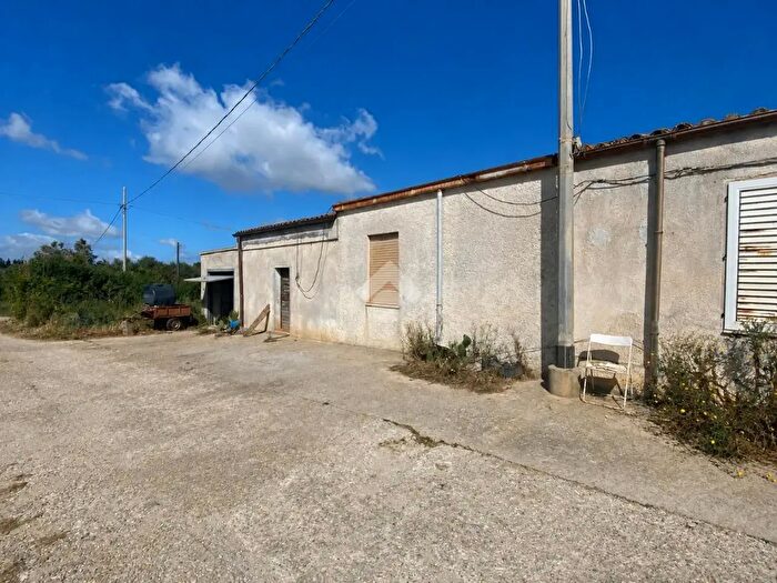 Casa trilocale in vendita in Località Saccheddu, Sassari