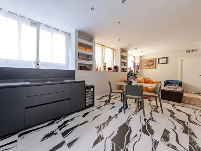 Appartamento bilocale in vendita in Via Savona, Milano