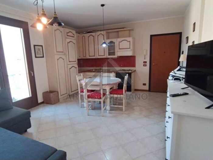 Appartamento bilocale in affitto in Castione, Loria