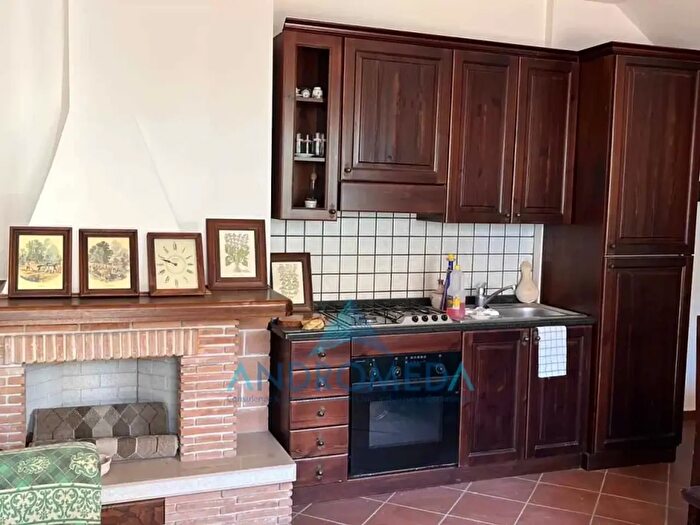 Appartamento trilocale in vendita in Vinchiaturo