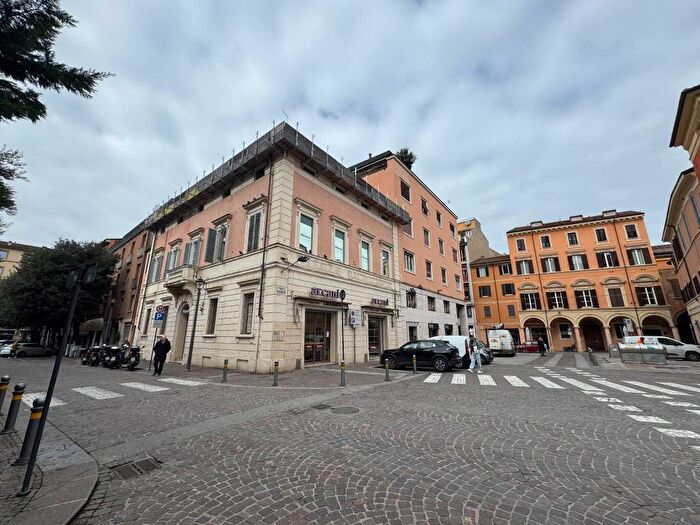 Appartamento monolocale in affitto in Piazza San Francesco dAssisi, San Felice, Bologna