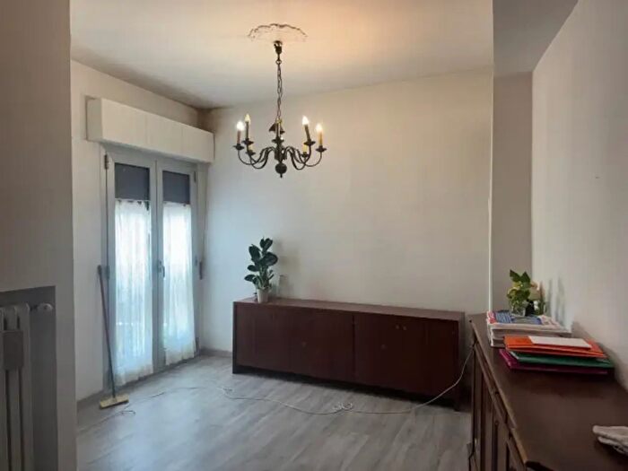 Appartamento bilocale in vendita in Viale Medaglie dOro, Modena