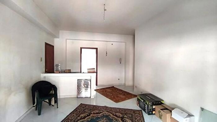 Appartamento trilocale in vendita in Via Croce SNC, Aci Catena