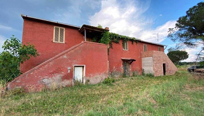 Casa in vendita in Castiglione Del Lago