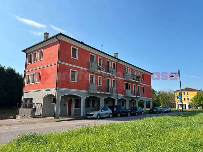 Appartamento trilocale in vendita in Montagnana