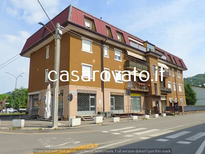 Appartamento trilocale in vendita in Via Papa Giovanni XXIII C, Coccaglio
