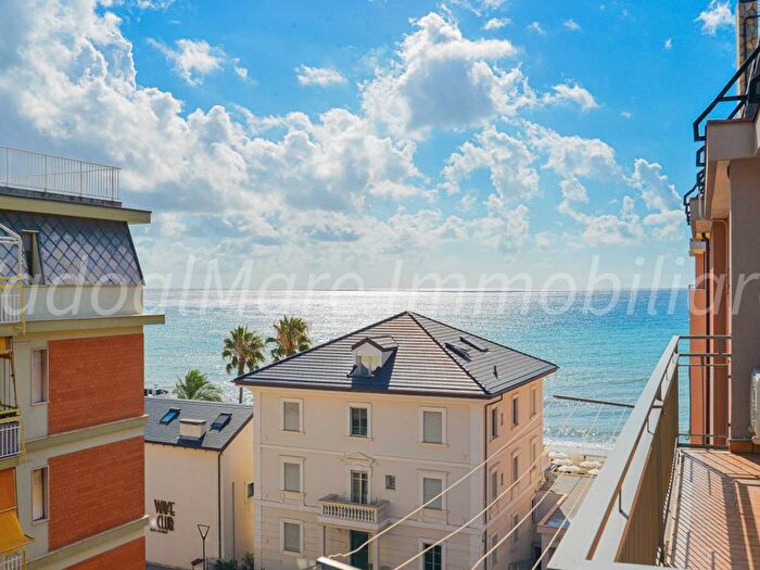 Appartamento monolocale in affitto in Corso Italia, Centro, Pietra Ligure
