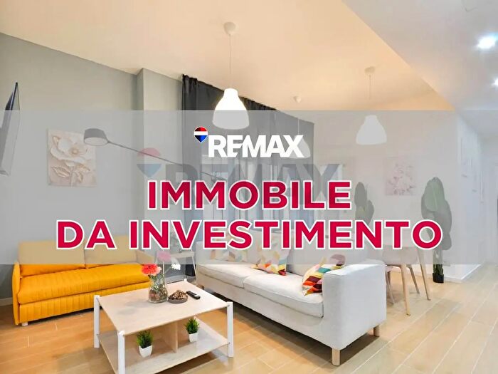 Appartamento quadrilocale in vendita in Via Brambilla, Como