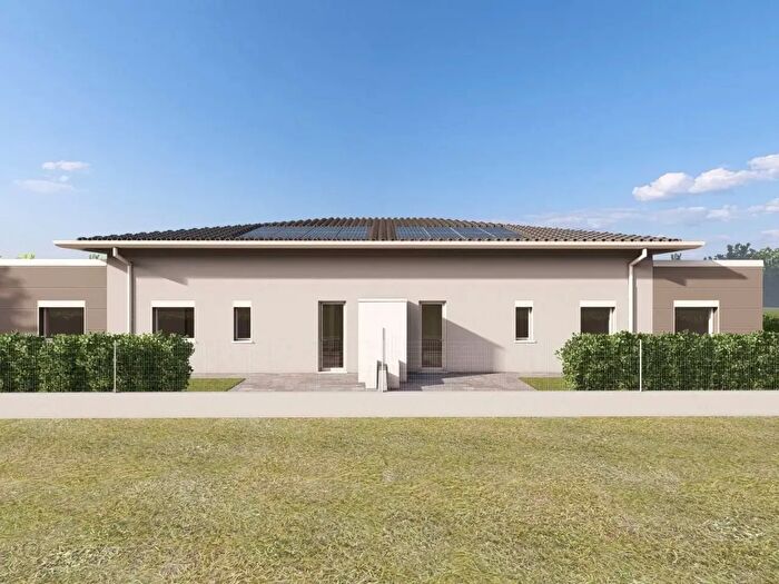 Case in Vendita e in Affitto - 3