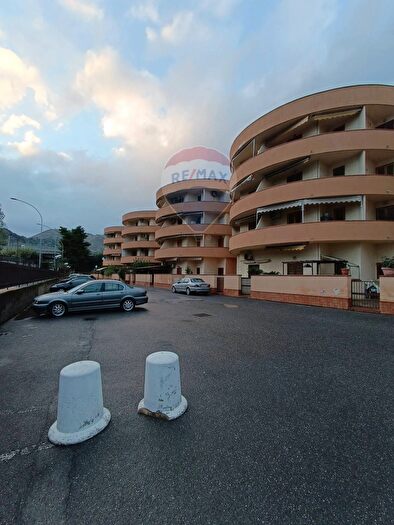 Appartamento bilocale in vendita in Piccolo Torrente Pagliara, Roccalumera