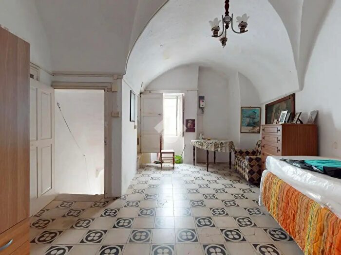 Casa bilocale in vendita in Vico La Croce, Martina Franca