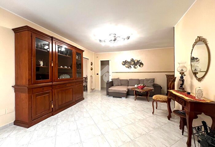 Appartamento trilocale in vendita in Via delle Querce, Barletta