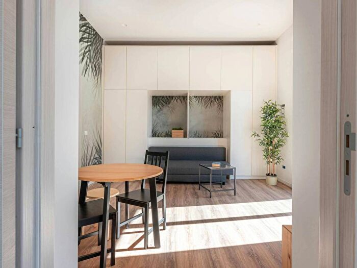 Appartamento monolocale in affitto in Via Filippo Turati, Politeama Ruggiero Settimo, Palermo