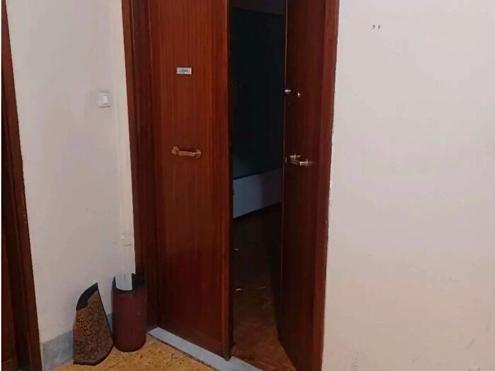 Appartamento con 5 locali in vendita in Livorno