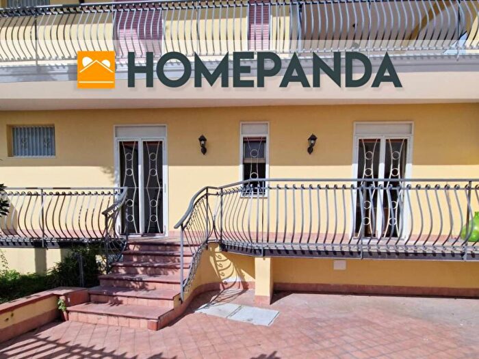 Casa trilocale in affitto in Via Monaci Mantia, San Giovanni la Punta