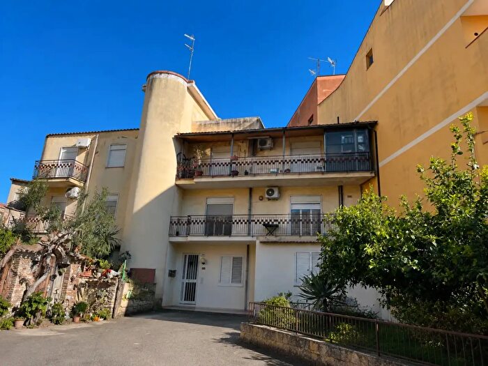 Appartamento quadrilocale in vendita in Via Papa Giovanni XXIII, Barcellona Pozzo Di Gotto
