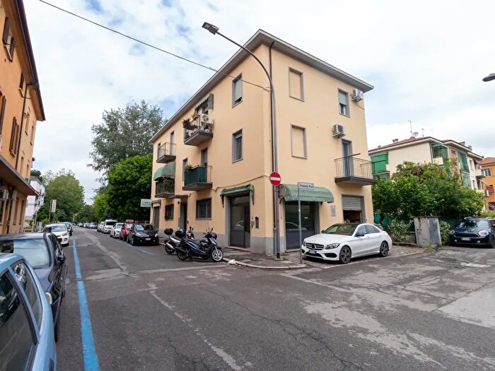 Casa monolocale in vendita in Bologna