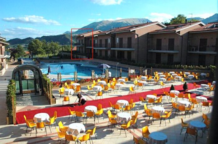 Appartamento bilocale in vendita in Via Alcide De Gasperi, Sarnano