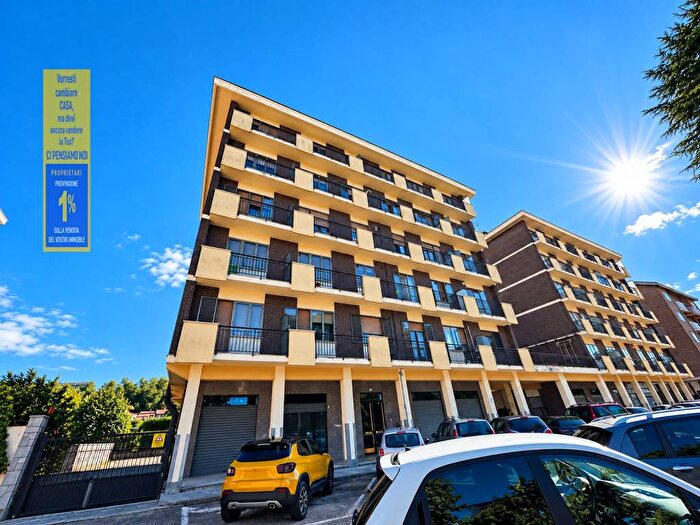 Appartamento trilocale in vendita in Via Gradisca, Borgo Nuovo Castello, Rivoli