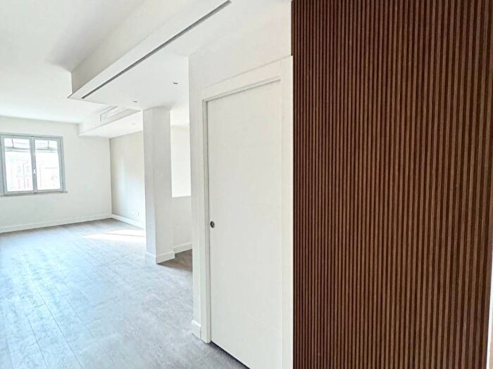 Appartamento trilocale in affitto in Via Antonio Frizzi, Centro Storico, Ferrara