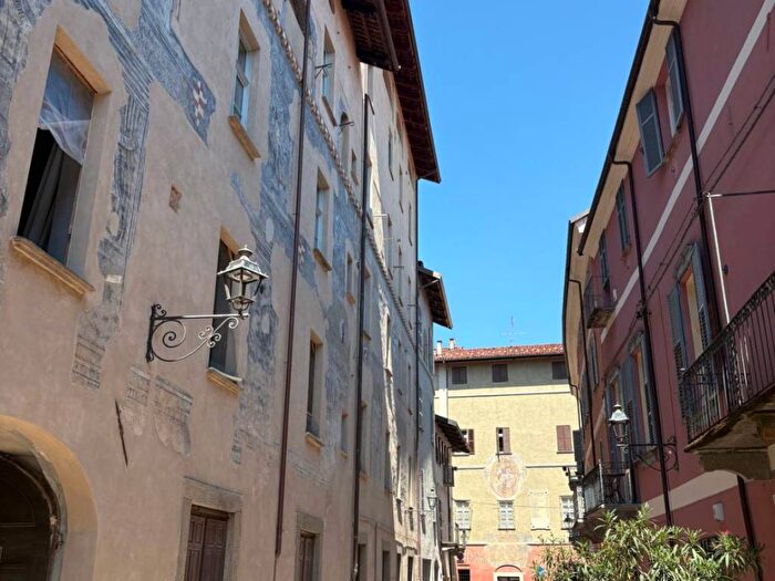 Appartamento trilocale in affitto in Centro, Saluzzo