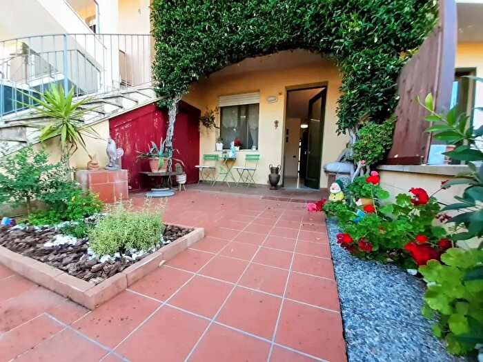 Appartamento con 5 locali in vendita in Calcinaia