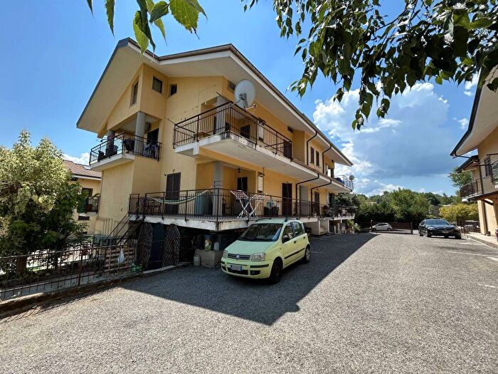 Appartamento bilocale in affitto in Viale Orso Mario Corbino, Quattromiglia, Rende