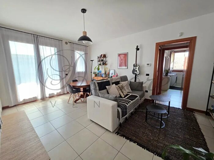 Appartamento bilocale in vendita in Via Miranese, Mirano