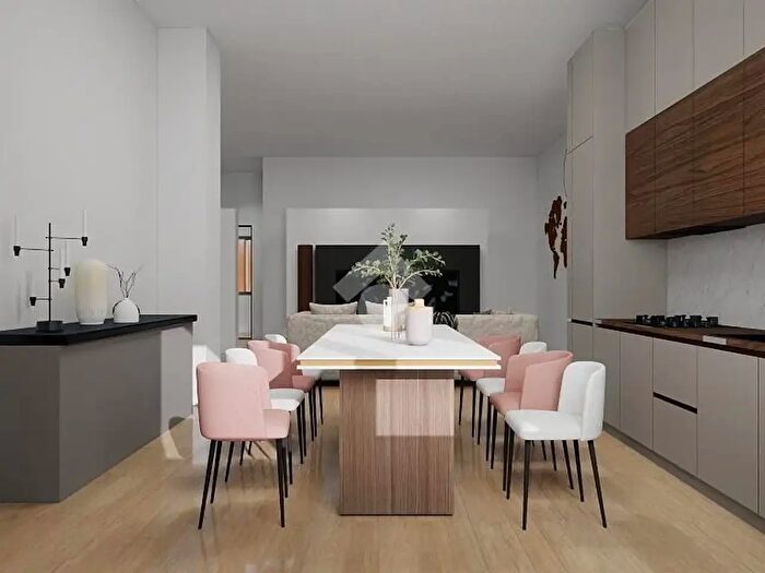 Appartamento quadrilocale in vendita in Via Andrea Agnello, Ravenna