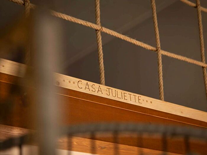Appartamento monolocale in affitto in Via Fratelli Calandra, Via della Rocca, Torino