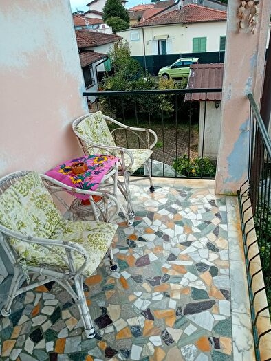 Appartamento quadrilocale in vendita in Pietrasanta