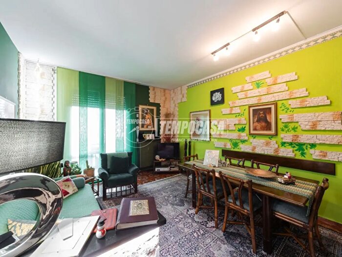 Appartamento quadrilocale in vendita in Veduggio Con Colzano