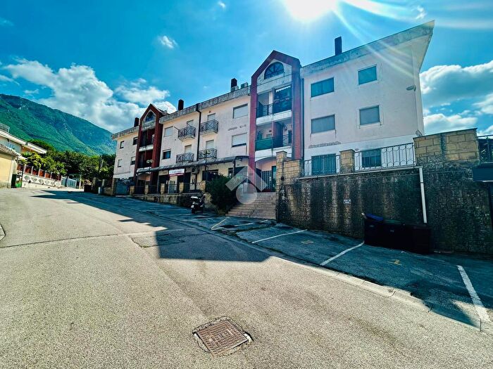 Appartamento quadrilocale in vendita in Via Galdieri, Fisciano