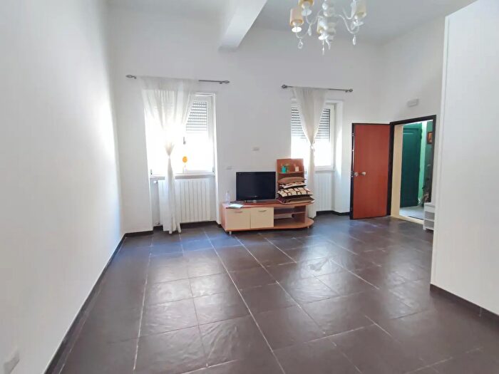 Appartamento trilocale in vendita in Via Udine, Brindisi