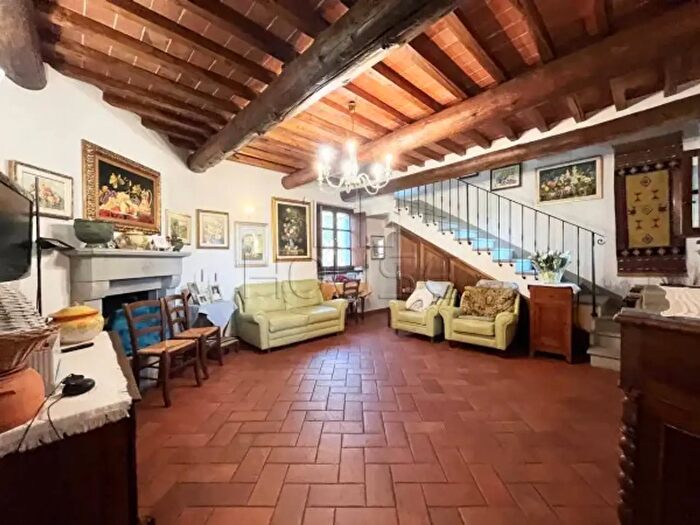 Casa con 6 locali in vendita in Via di Mugliano, Civitella In Val Di Chiana