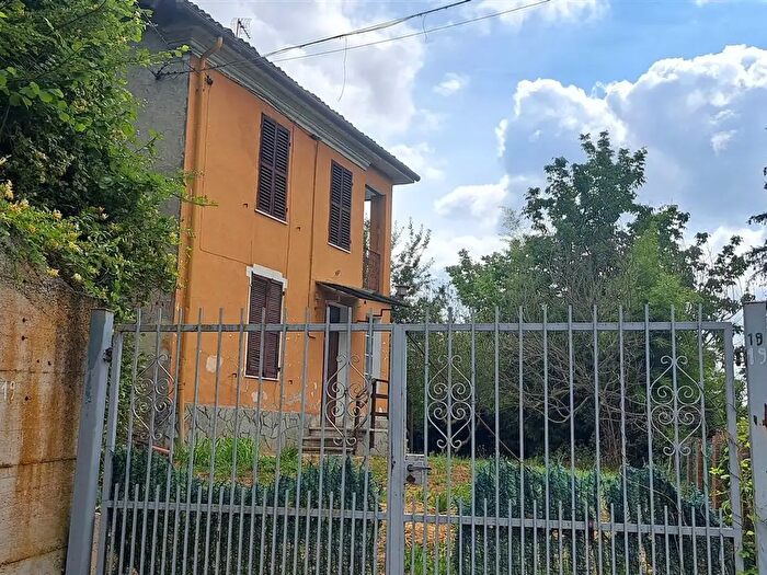 Casa quadrilocale in vendita in Sessame
