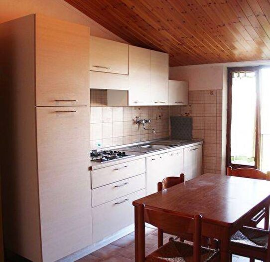 Appartamento trilocale in affitto in Via Tufo, Urbino