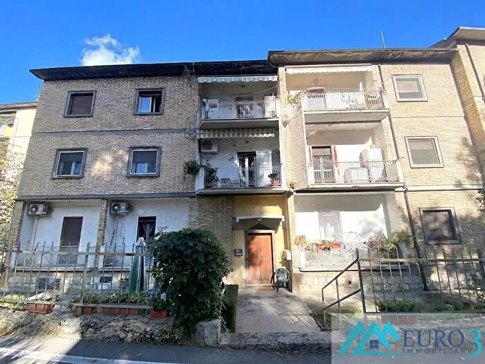Appartamento con 5 locali in vendita in Via Enna, Ascoli Piceno