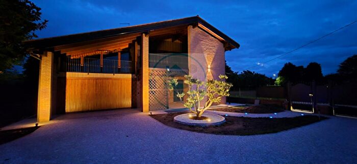 Casa con 5 locali in vendita in Via Roma, San Giorgio Delle Pertiche