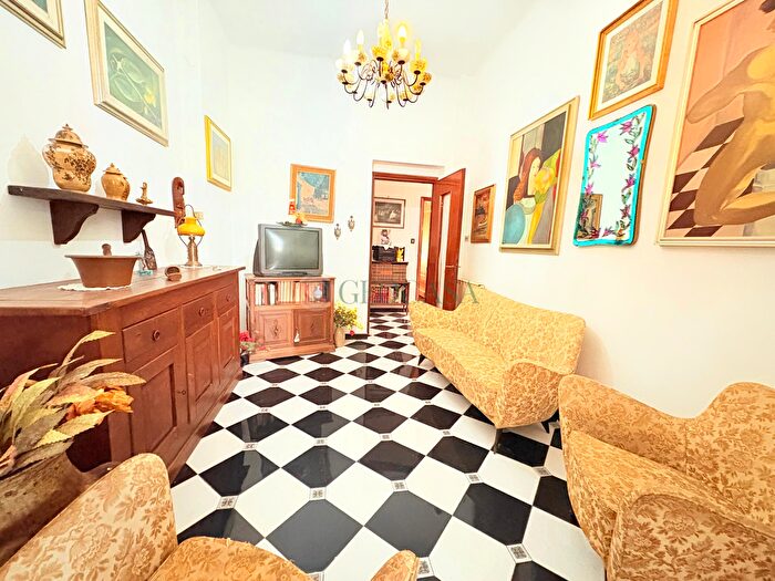 Appartamento con 5 locali in vendita in La Spezia