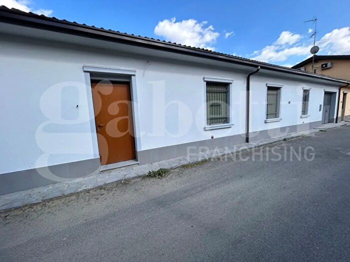 Casa trilocale in vendita in Altino, Garlasco