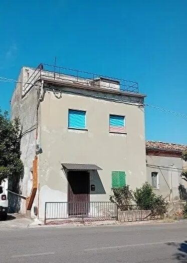 Casa con 7 locali in vendita in Località Melone, Guardiagrele