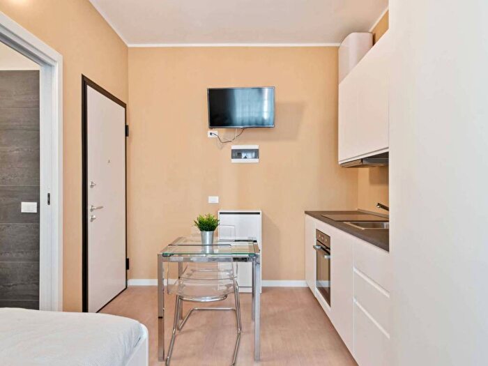 Appartamento in affitto in Via Luciano Manara, Guastalla, Milano